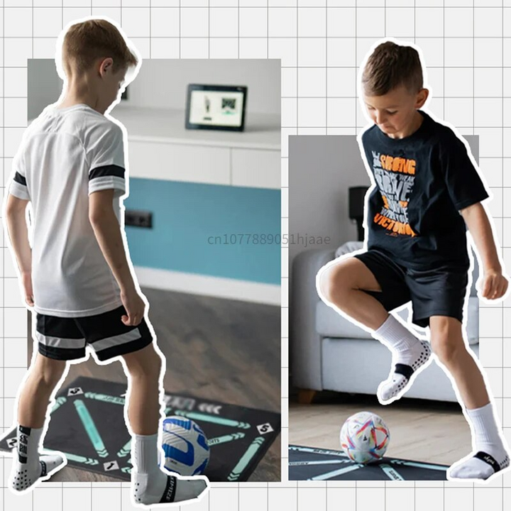 EliteFoot | Junior Soccer Skills Mat (Incl. training videos)